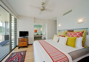 airlie beach bucks party accommodation