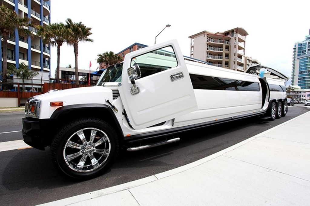 brisbane netball team trips hummer rides