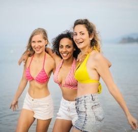 byron bay for the girls team trips package