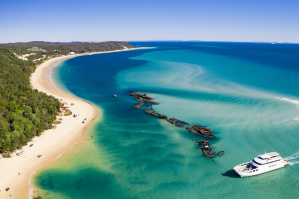 Moreton-Island-Team-Trips-Brisbane-Day-Trips